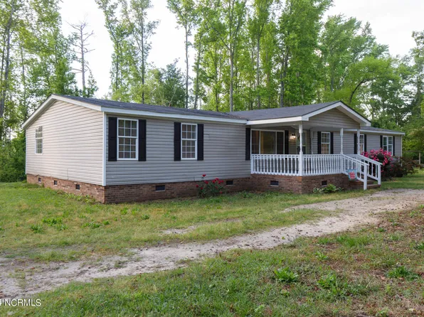 19161 Laurel Hill Church Road, Laurel Hill, NC 28351