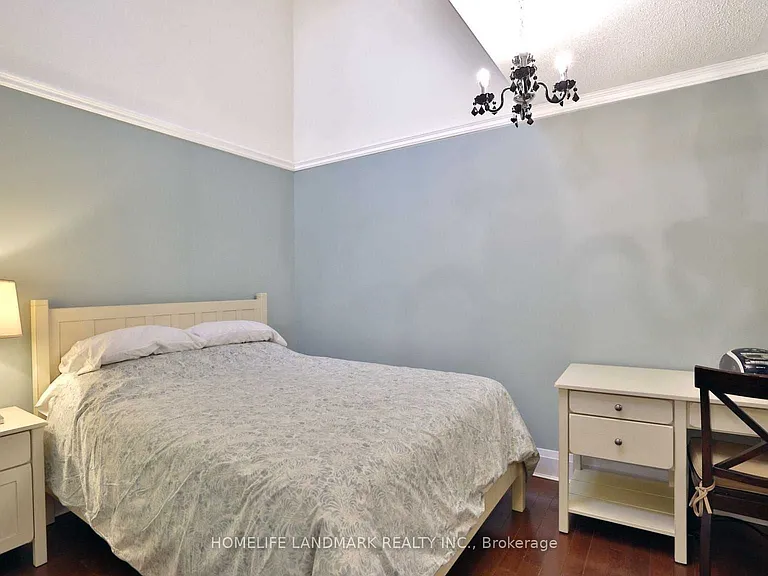7 Oakburn Cres #15 — Photo 12