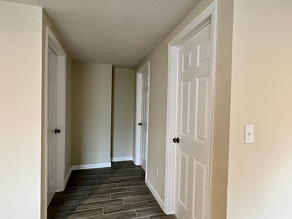 5th image of 665 1/2 28th Ave S Unit A