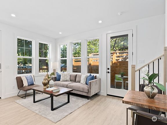 5th image of 7546 26th Avenue NW