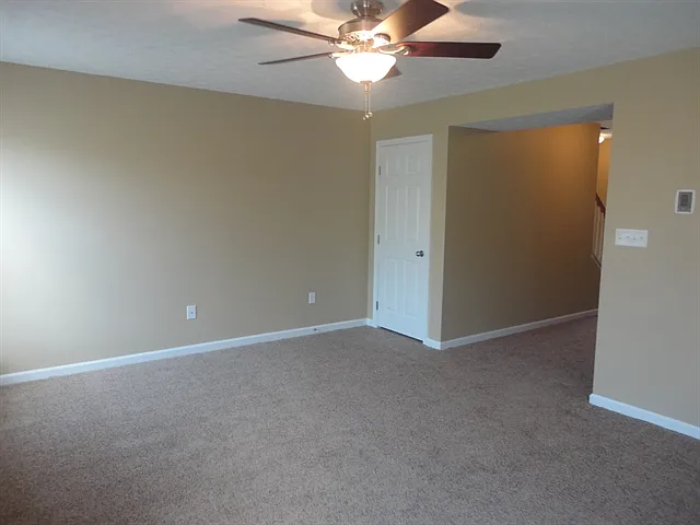 333 Parrott Ct — Photo 5