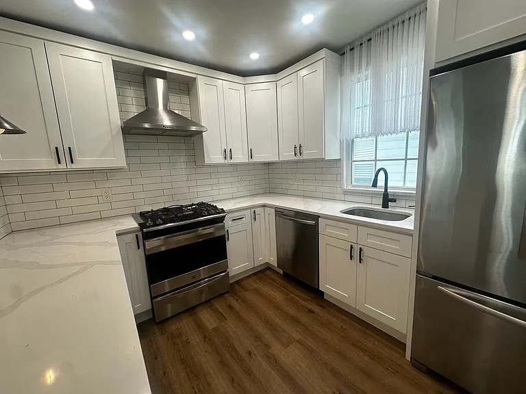 124 Main Ave #1 — Photo 4