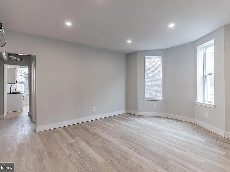 1512 S 58th St #2 — Photo 15