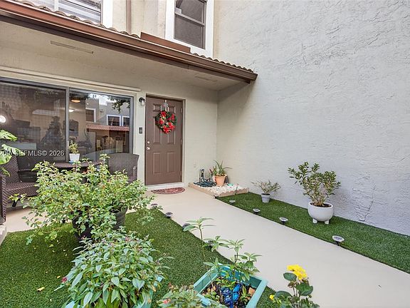 4th image of 10425 SW 154th Ct APT 6