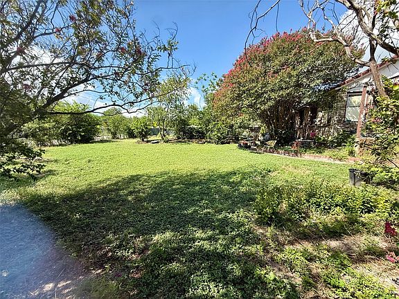 4th image of 103 Deen Ave