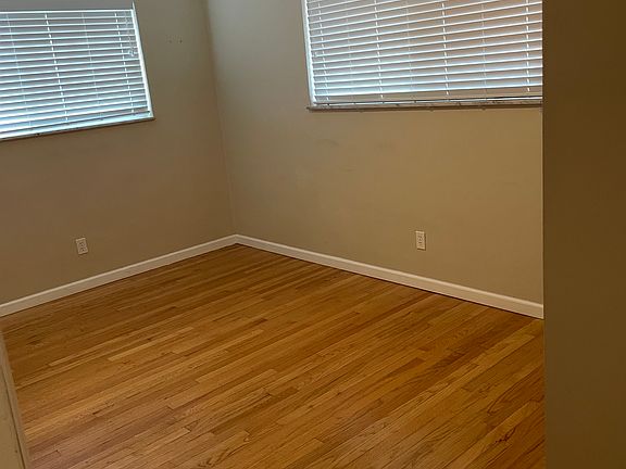 2nd image of 4501 Jamieson Ave