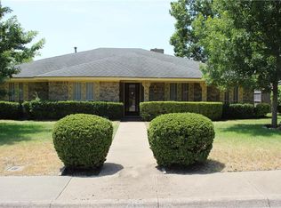 706 Flamingo Way, Duncanville, TX 75116