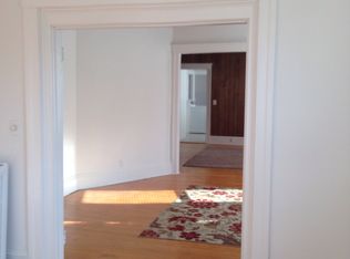 122 Elm St #3, Worcester, MA 01609