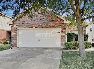 11712 Bobcat Dr, Fort Worth, TX 76244