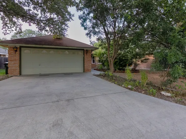1674 LANTANA CIR, New Braunfels, TX 78130