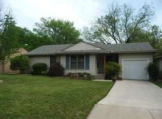 7413 Aberdeen Dr, Fort Worth, TX 76116