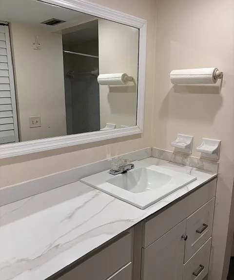 1711 NW 46th Ave #114 — Photo 7