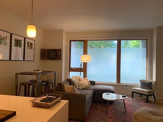 Rented by Compass | media 6