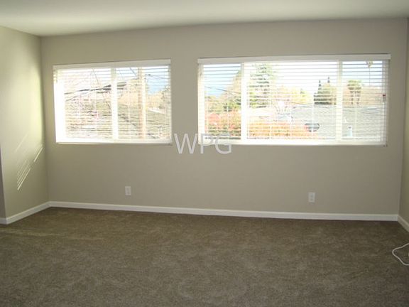 4th image of 3930 Hamilton Ave APT 14