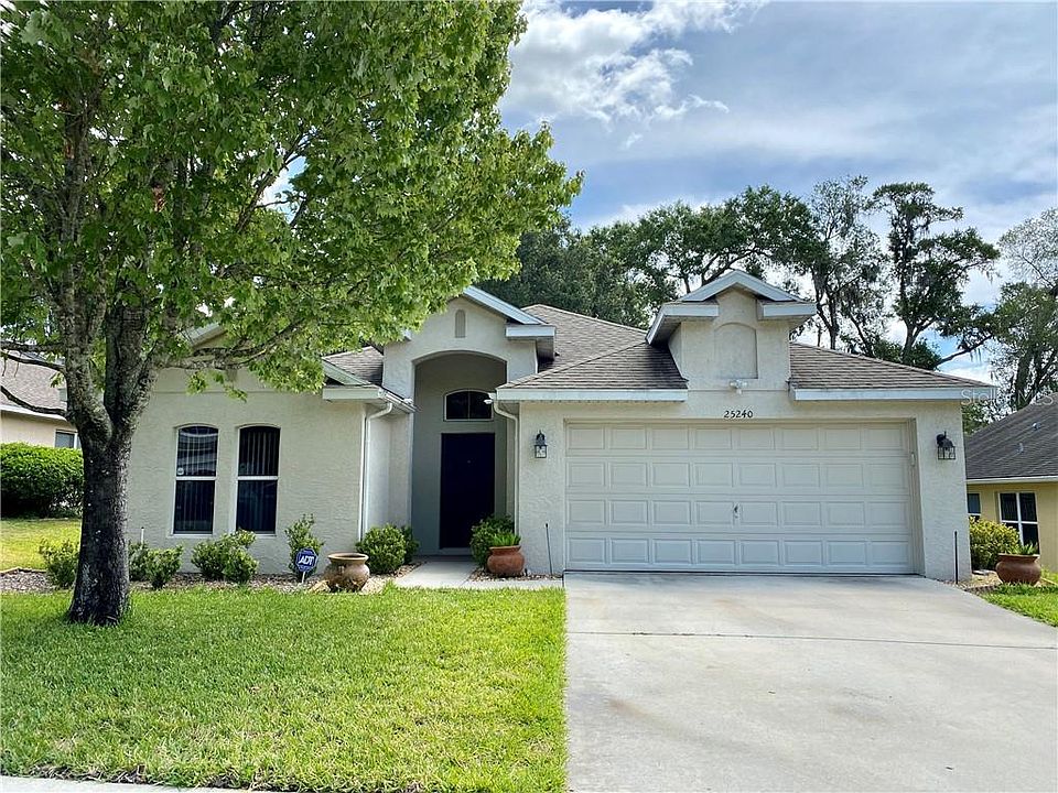 1st image of 25240 Ironwedge Dr