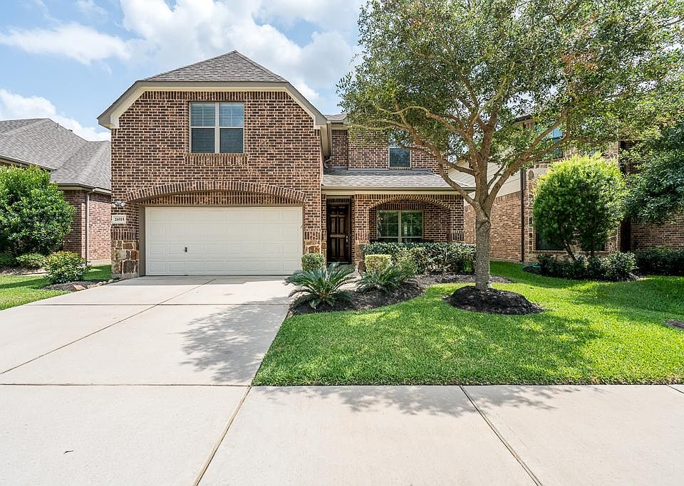 1st image of 26515 Forest Pine Ln