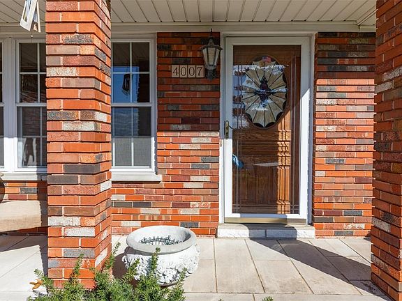 4th image of 4007 Park Hill Ct