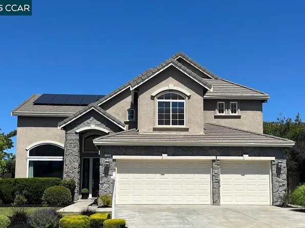 1039 Rolling Woods Way, Concord, CA 94521