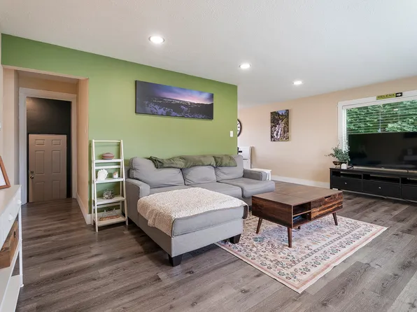 1318 Peosta Ave, Helena, MT 59601