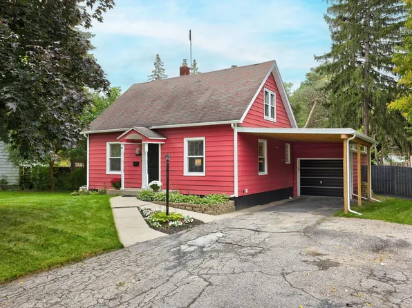 2607 Jefferson Ave, Midland, MI 48640