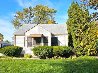 18041 Eastland St, Roseville, MI 48066