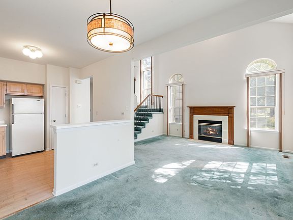 5th image of 1285 Cranbrook Dr