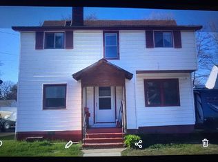 321 E Park St, Marquette, MI 49855