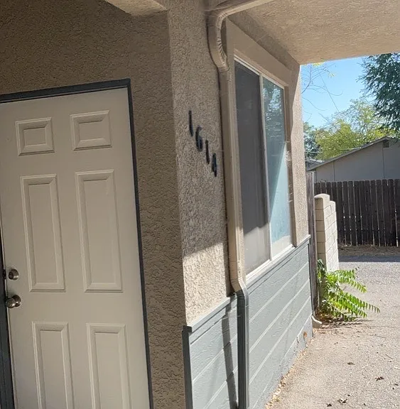 1614 Park St — Photo 1