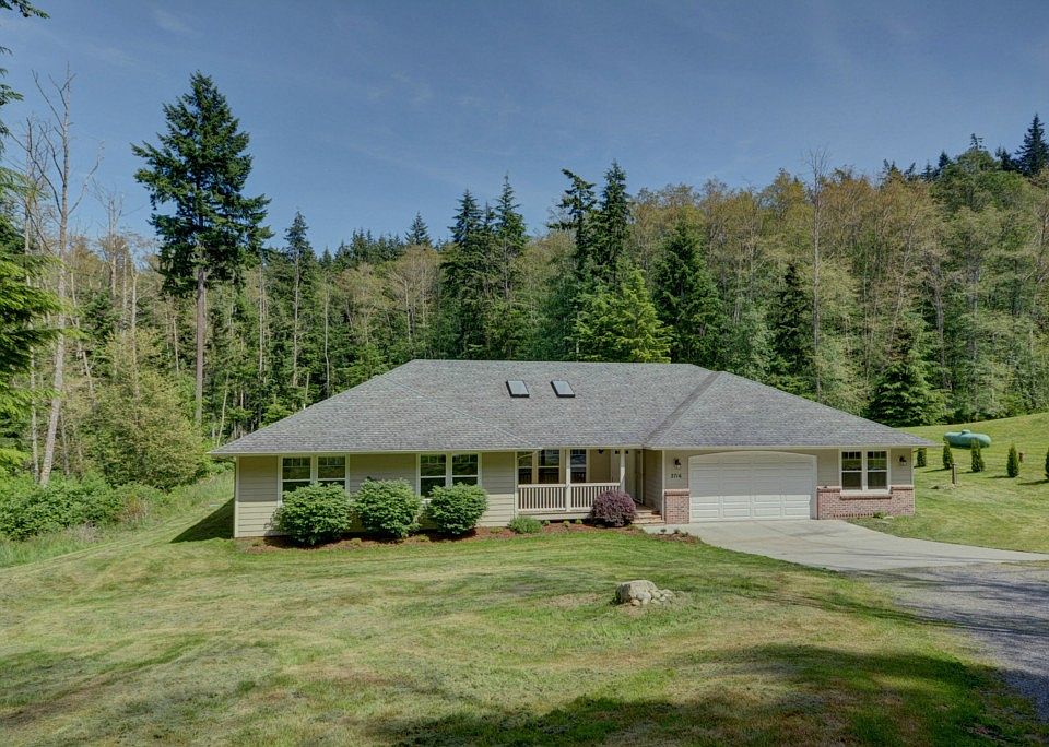 1st image of 2716 Umatilla Dr
