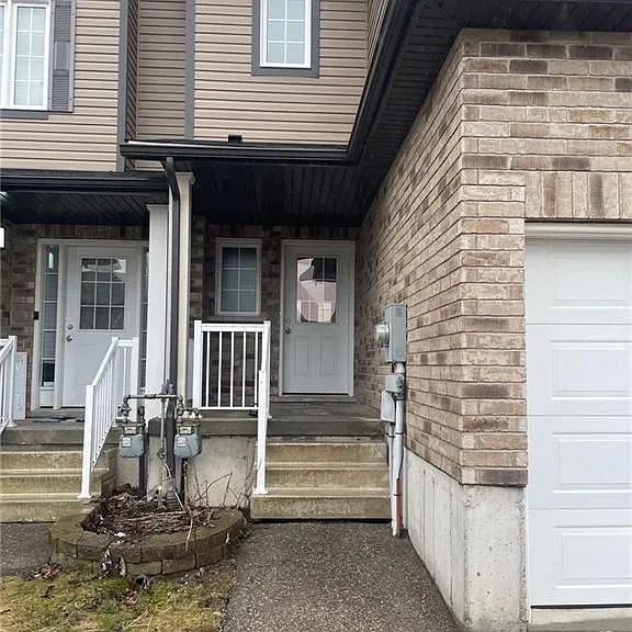 11 Sorrento St — Photo 2