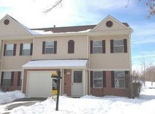 428 Ballard Dr, Algonquin, IL 60102