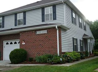 263 Belmont Cir, Yorktown, VA 23693