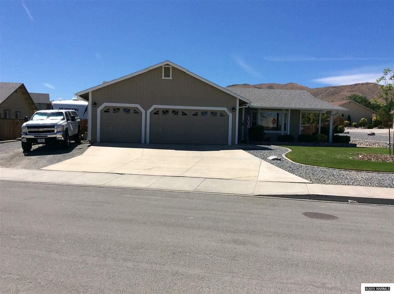 973 Rook Way, Sparks, NV 89441 | Zillow