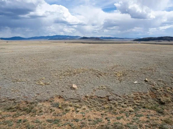 9744 Clear Creek Road, Lake George, CO 80827