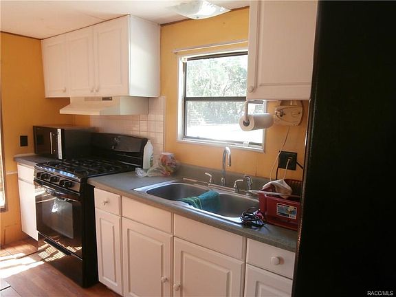 5th image of 6485 N Shorewood Dr