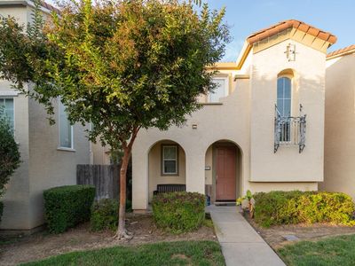 5002 Ocean Ln, Elk Grove, CA, 95757
