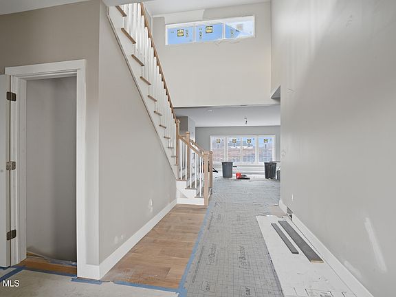 3rd image of 17 Schermerhorn Road