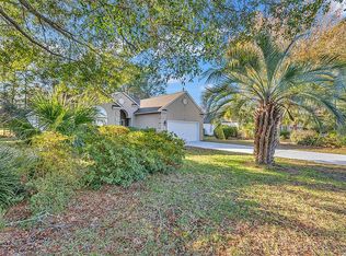 61 Basketmaker Ct, Pawleys Island, SC 29585
