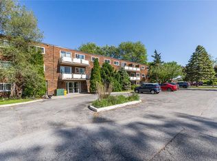 950 Eastlawn Ave #10-22-29, Sarnia, ON N7S 1X2