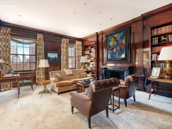 720 Park Avenue image 3 of 20