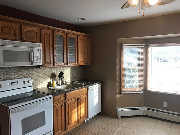 2nd image of 83 Squirrel Ln