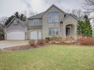 20 Turtle Creek Rd, Monticello, IL 61856