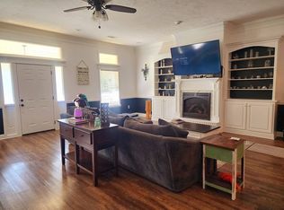 104 Brookside Ct, Tupelo, MS 38801