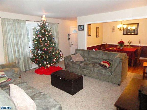 3rd image of 1816 Northcrest Dr