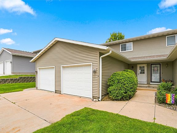 2nd image of 3820 Deer Valley Dr APT B