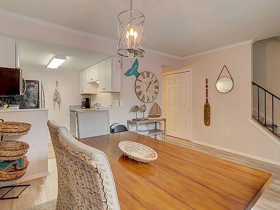 4th image of 400 William Hilton Pkwy APT 62