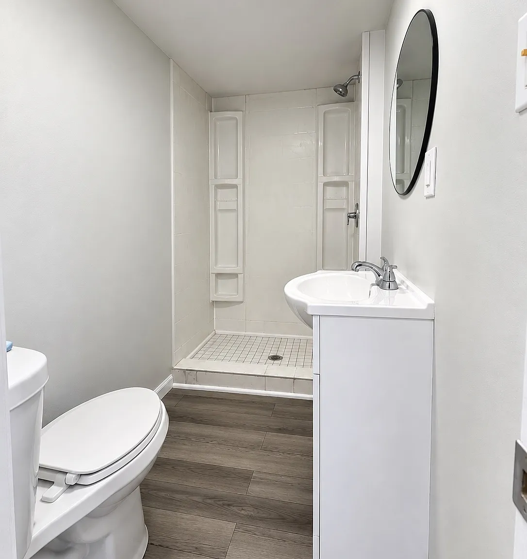 3 bed, 1000 sqft, $1,550 — Photo 4