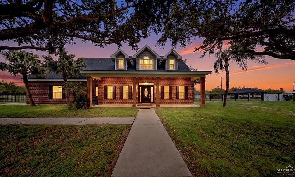 1st image of 4200 Palm Grove Dr