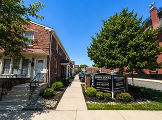 Town House Apts, Burlington, NJ 08016