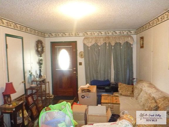 3rd image of 1208 S Illinois St